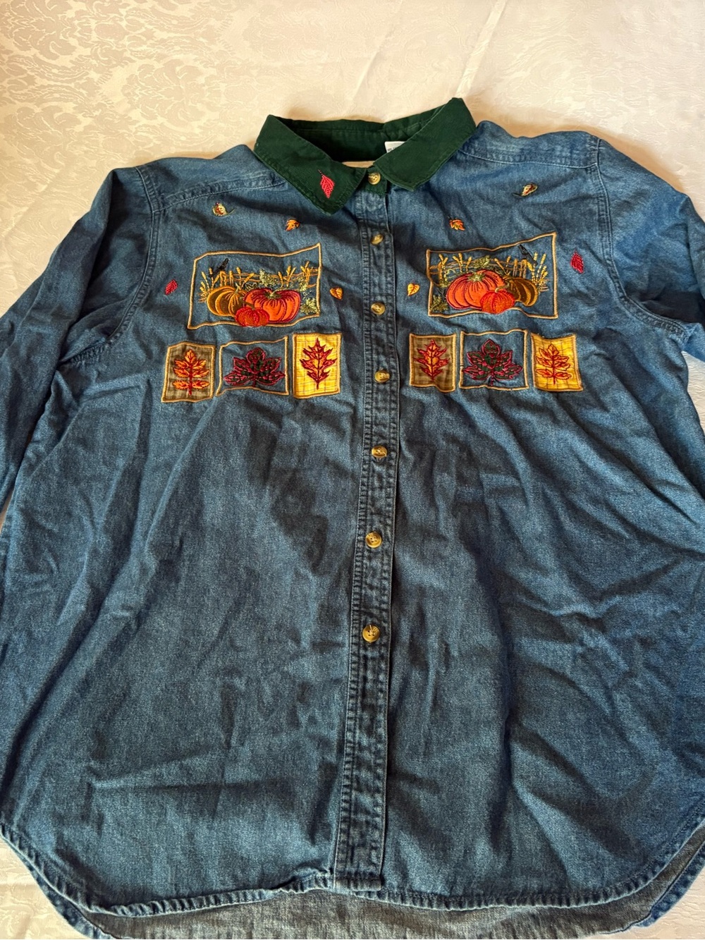 Womans Dark Blue Denim Button-Up Shirt with Autumn Embroidery size xl